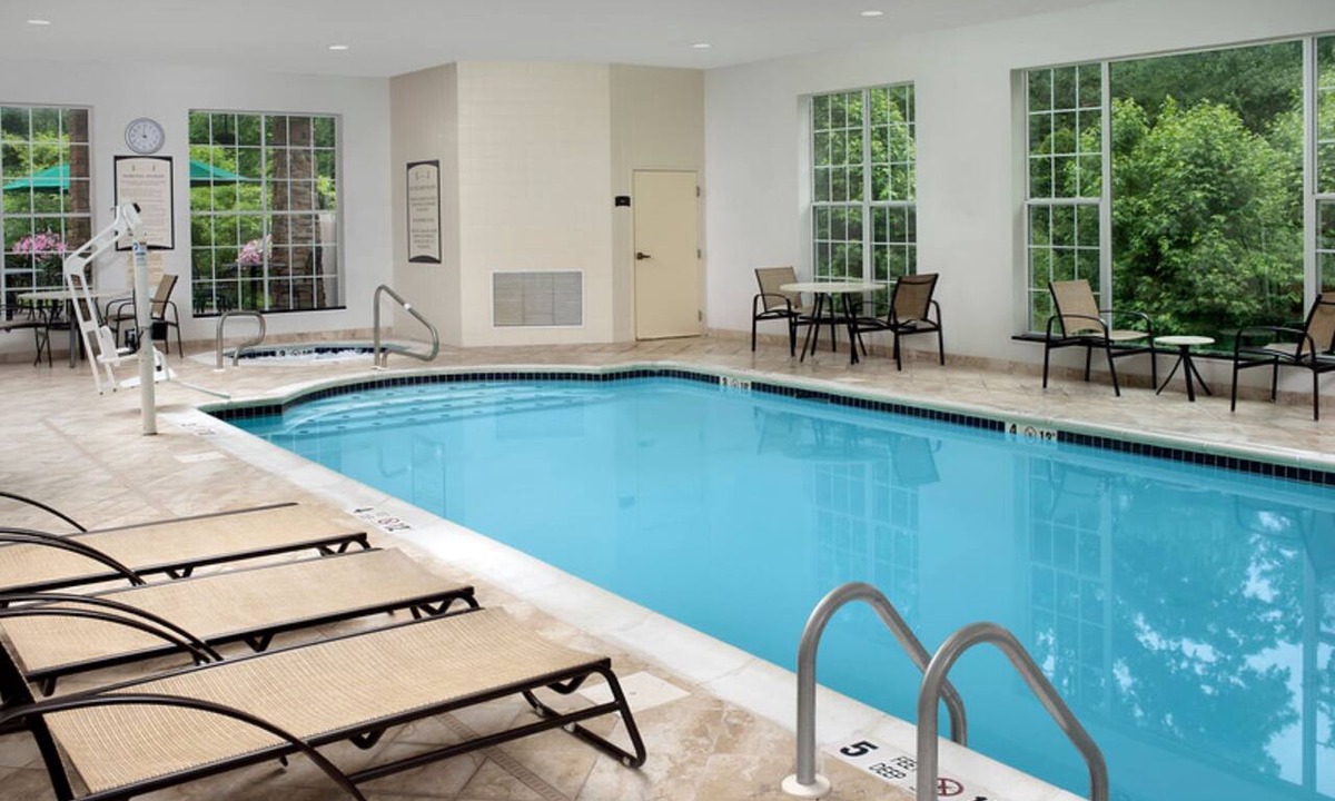 North Brunswick Condo | Free Breakfast. Indoor Pool. Close to Rutgers University!