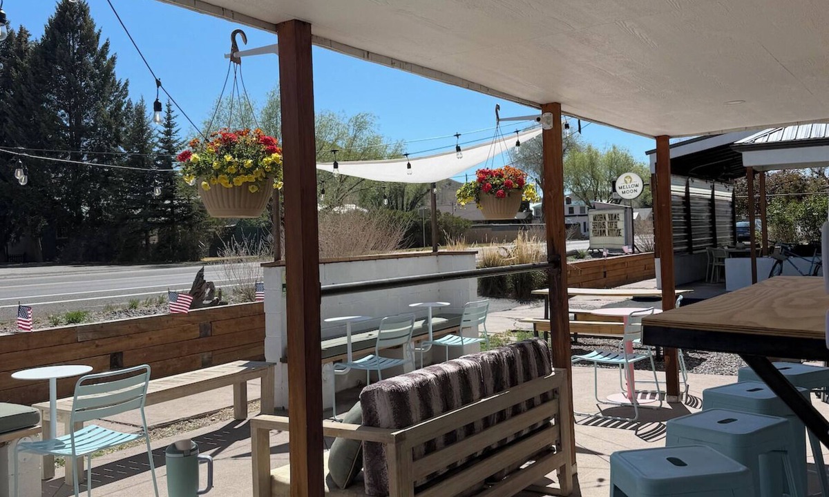 Del Norte Hotel | Mellow Moon Lodge