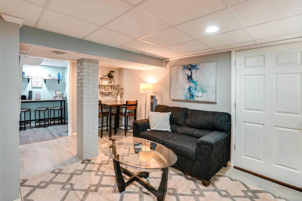 Forest Heights Apartment | Quaint Forest Heights Unit ~ 9 Mi to Downtown DC