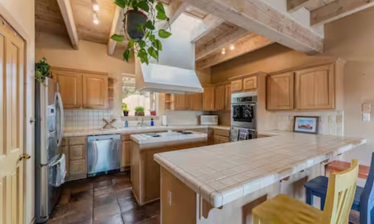 Eldorado at Santa Fe House | Spacious, traditional style 4-bedroom Santa Fe home