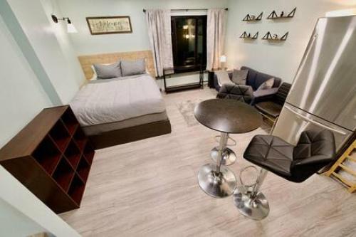 Snowshoe Apartment | Workspace Studio Ski In Ski Out Portable AC Included