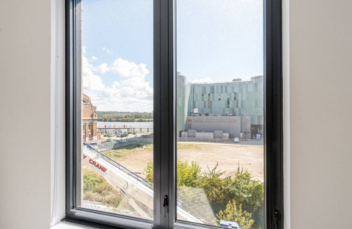 Navy Yard Apartment | Blueground | Navy Yard, rooftop pool, nr Anacostia Park