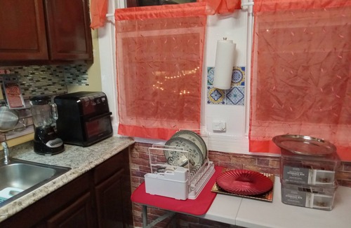 Bushwick House | Charming 1-bedroom house with WiFi and AC in marvelous Brooklyn
