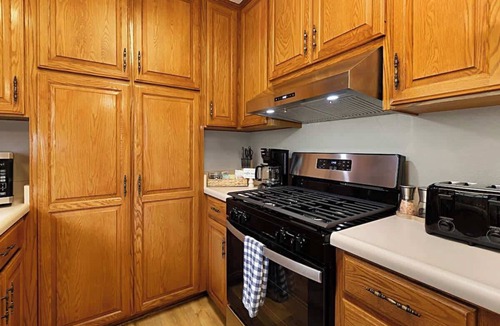 La Mesa House | Charming 2 Room La Mesa Casita w/Pool, BBQ & Yard