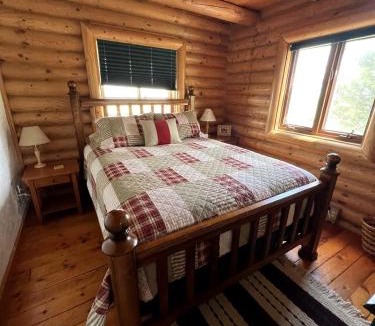 Shining Mountains House | Charming Cabin with Spectacular Mountain Views near Madison River in Ennis, Montana