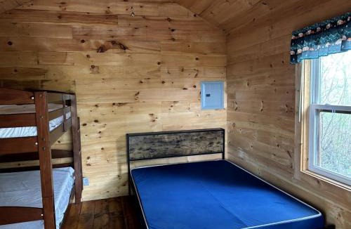 Macedon House | Cozy Rustic Cabin with Fire Ring & Outdoor Seating in Macedon, New York