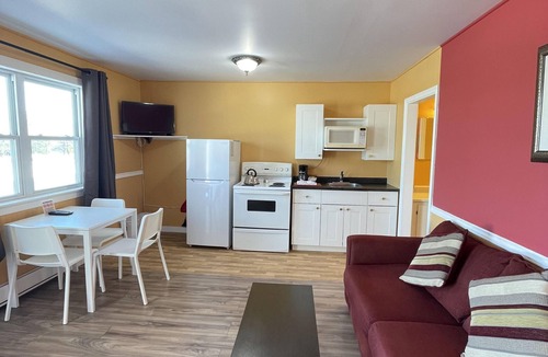 Brackley Hotel | Fair Isle Motel