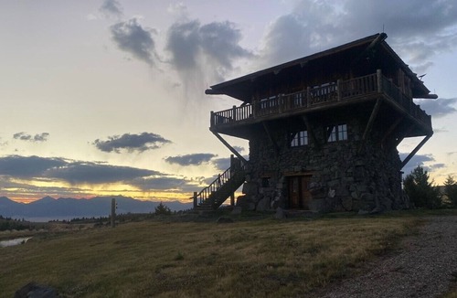 Virginia City Cabin | Fire Tower on Fire Tower Ranch in Ennis Montana