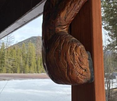 Essex Hotel | Glacier Haven Inn