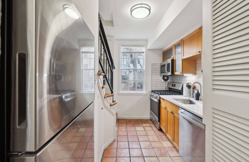 Foggy Bottom Apartment | Gorgeous small historic home next to GWU