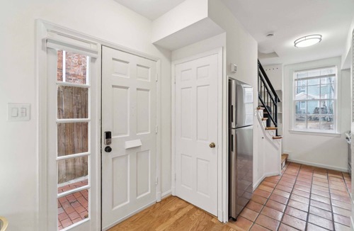 Foggy Bottom Apartment | Gorgeous small historic home next to GWU