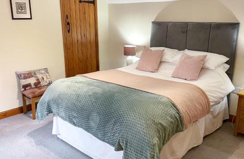 Presteigne House | Herrock View