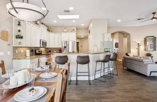 Arrowhead Ranch House | Hidden Oasis Intimate 3 BR Home/Private Pool/Jacuzzi/Fire Pit/Glendale