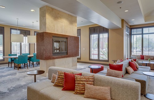 Downtown Phoenix Hotel | Hilton Garden Inn Phoenix Airport North