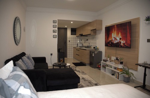 Ruaka Apartment | Loftel Studio Near UN