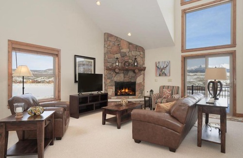 Pole Creek House | Luxe MTN Escape 15 min to Winter Park Base