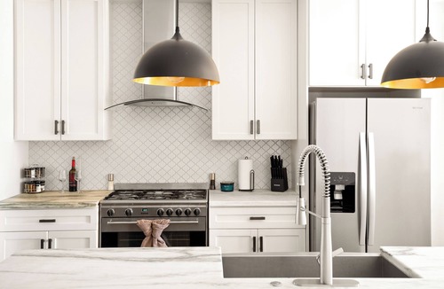 Coronado House | PHX Getaway! Spacious! Amazing Amenities!