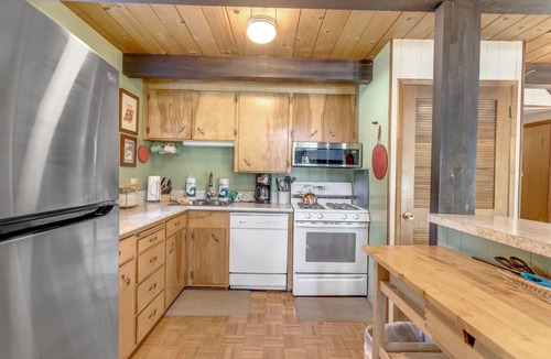 Bear Valley House | Popular A-Frame Cabin with Deck & Views VH 216 by Bear Valley Vacation Rentals