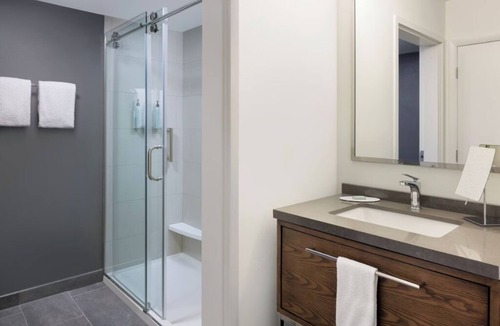 Hopelawn Hotel | Practical Room with 2 Queen Beds with Easy Access to Dining & Business Areas