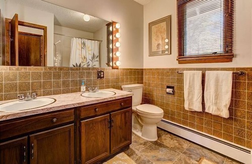 Estes Park House | Private and Secluded Home on 25 Acres Pets Welcome