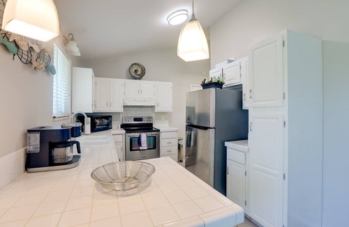 Columbine Valley House | Ranch with Walkout basement- Extended Stay in Littleton