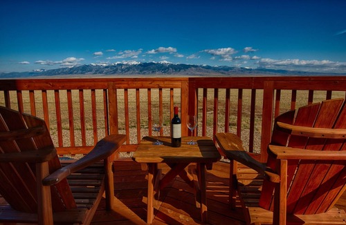 Twin Bridges House | Rustic, Elegant Mountain Residence Close To The Best Fly Fishing In Montana.