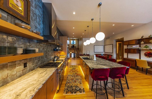 Whitefish Villa | Ski Out on Whitefish Mountain 3BD 4BA Sleeps 14+ Unbeatable SKI Location
