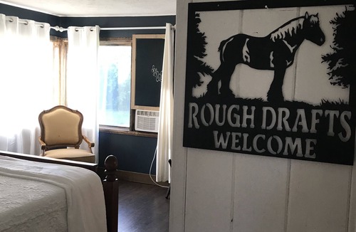 Drummond House | Spacious Ranch House
