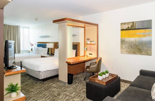 El Lago Hotel | SpringHill Suites Houston NASA/Seabrook