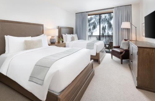 Salt Lake Mountain Resorts Cabin | The Snowpine Lodge