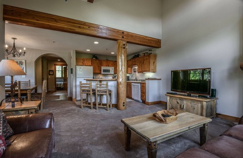 Keystone Condo | Tranquil Mountain Haven! Close to Trails!