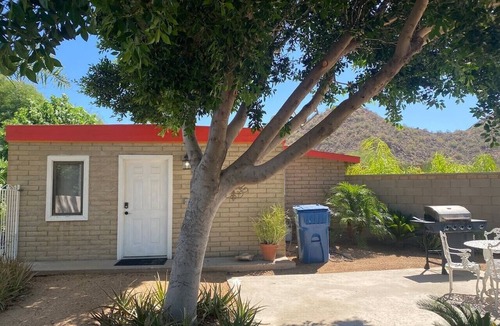 East Mesa House | Tropical Mountain Valley Casita