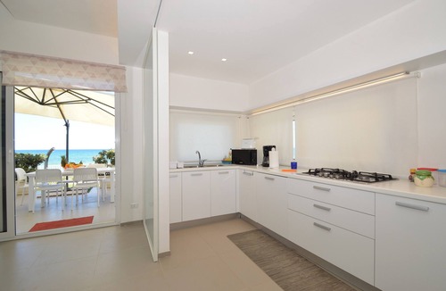 Alcamo Marina Villa | Villa Venere just steps from the sea