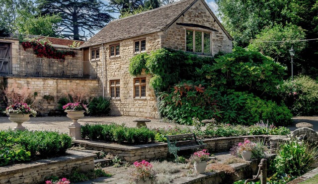 2 bedroom accommodation in Uley, near Dursley