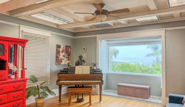 2330 Historic Home in San Diego