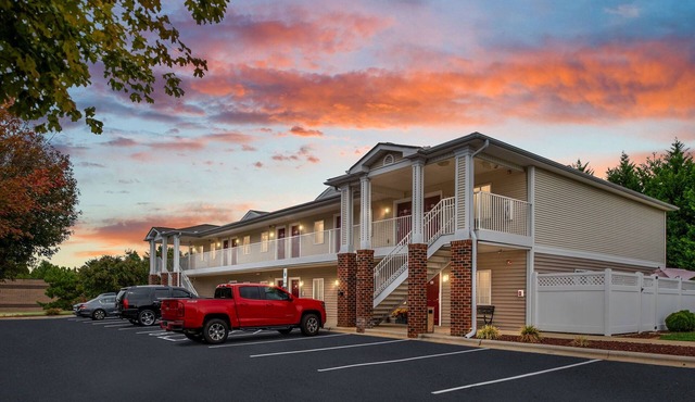 Affordable Suites Hickory/Conover