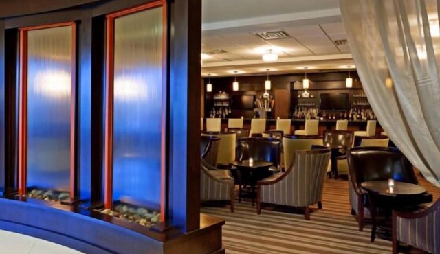Armoni Inn & Suites