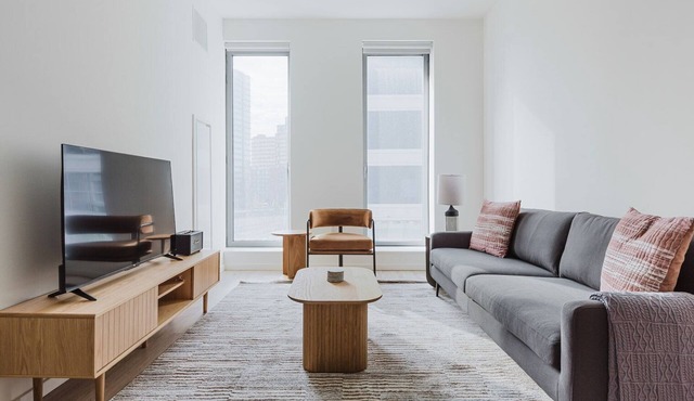 Blueground | Clinton Hill, pool, gym & AC, nr park