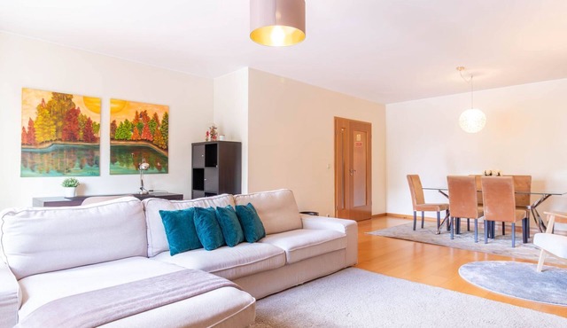 Comfortable & Quiet 3BR near Metro by LovelyStay