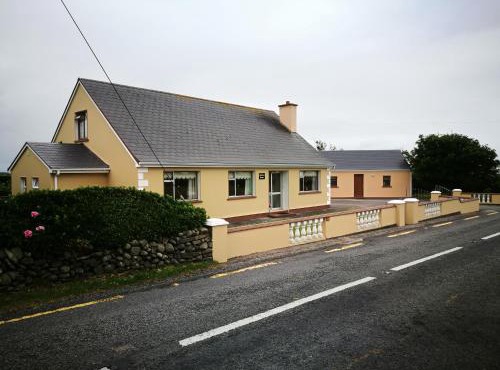 Danubio Guest Accommodation in Doonbeg