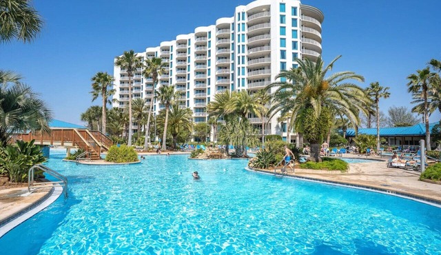 *Florida Poolside Paradise w/Tennis & Gym