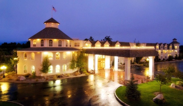 Hotel NoBo Cascade, Tapestry Collection by Hilton
