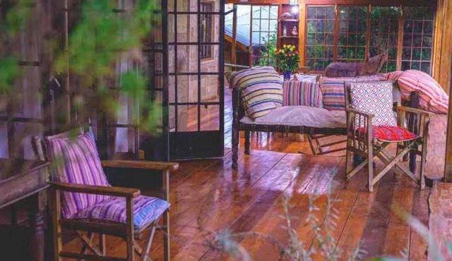 Laikipia farmstay Chui Cottage near Nanyuki - 2330