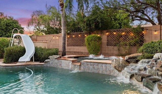 Massive North Scottsdale 6 bdrm w/Oasis Backyard!