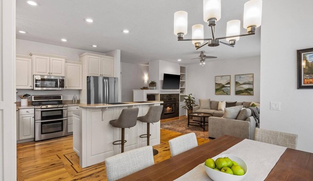 NEW! Tranquil Pond-Side Retreat | 4 Bikes Available to Bike Boise River Greenbelt | Outdoor Fire Pit