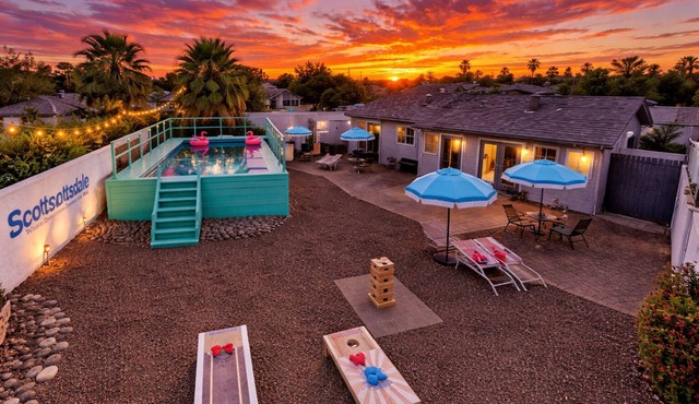Old Town Resort - Pool, Game Room, Sleeps 12