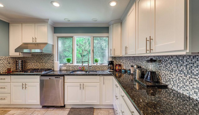 Ossining Vacation Rental Near River, Trails & Mta!