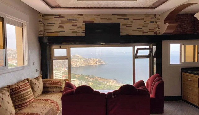 Panoramic Paradise: Ultimate Beachfront Views Appartement