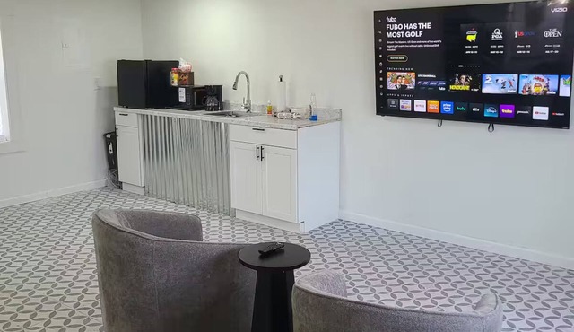Private Studio unit