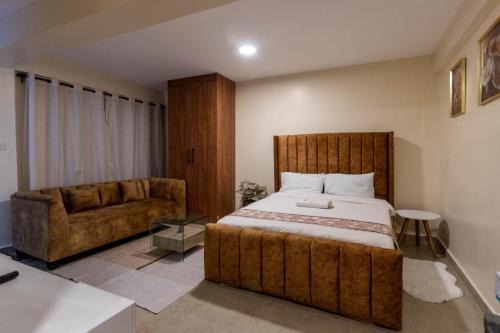 Rustic Studio In CBD with Free WI-FI